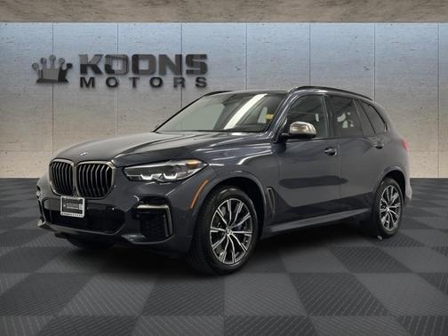2022 BMW X5 M50i