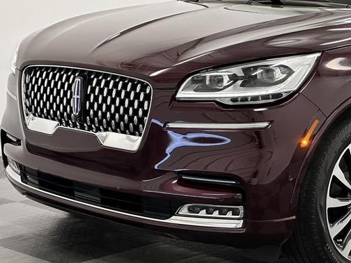 2022 Lincoln Aviator Black Label Grand Touring