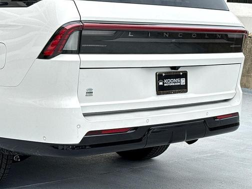 2025 Lincoln Navigator L Reserve