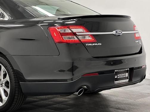 2015 Ford Taurus Limited