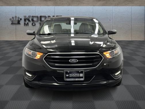 2015 Ford Taurus Limited