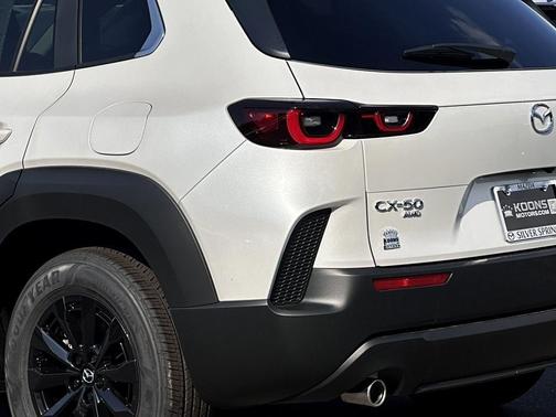 2025 Mazda CX-50 Hybrid Preferred Package