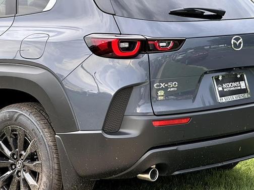 2025 Mazda CX-50 Hybrid Preferred Package