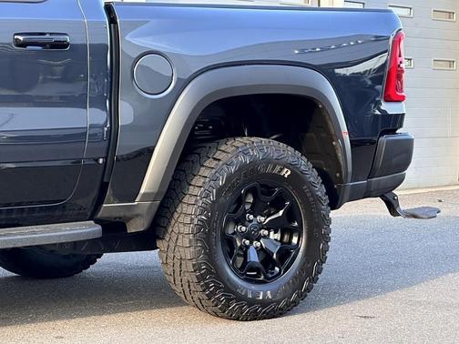 2025 RAM 1500 RHO