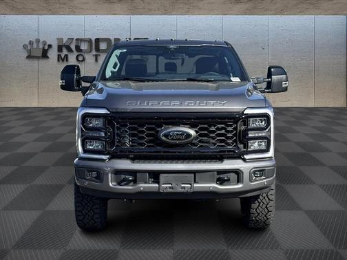 2025 Ford F-350 Lariat Super Duty