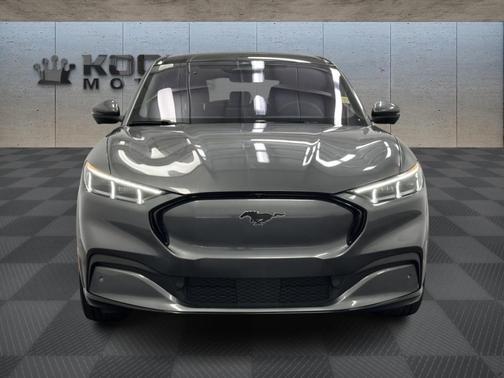 2021 Ford Mustang Mach-E Premium