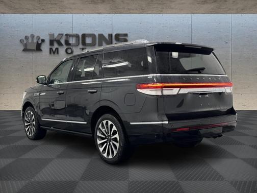 2022 Lincoln Navigator Reserve