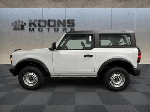 2025 Ford Bronco Base