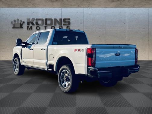 2025 Ford F-350 Lariat Super Duty