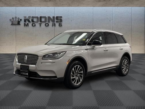2022 Lincoln Corsair Standard
