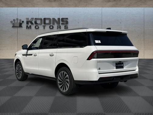 2025 Lincoln Navigator L Black Label
