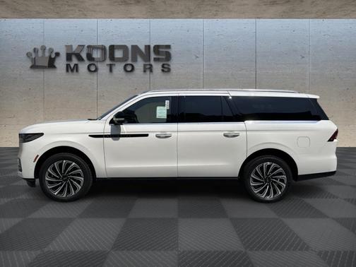 2025 Lincoln Navigator L Black Label