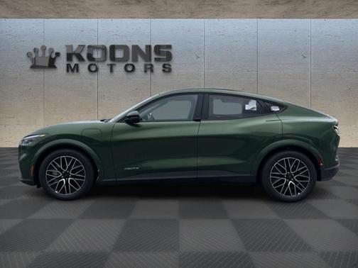 2025 Ford Mustang Mach-E Premium