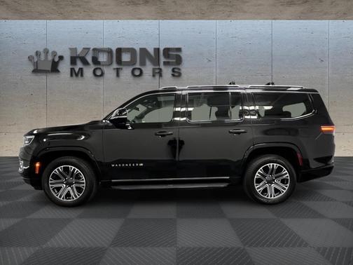 2024 Jeep Wagoneer Base