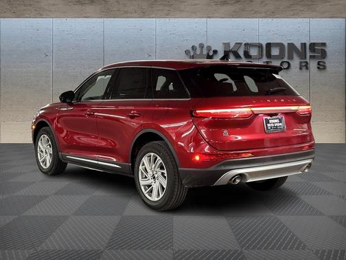 2024 Lincoln Corsair Premiere