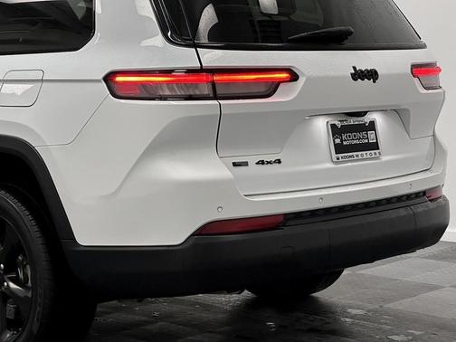 2021 Jeep Grand Cherokee L Laredo