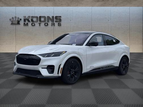 2025 Ford Mustang Mach-E GT