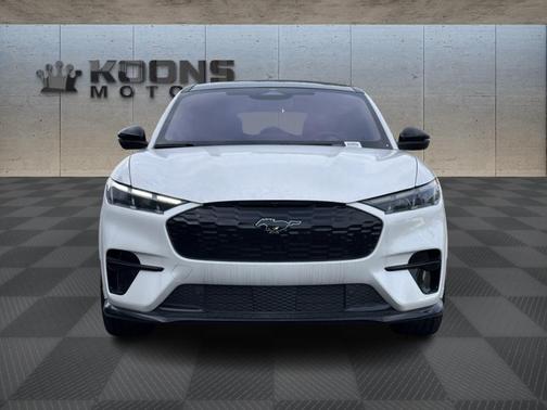 2025 Ford Mustang Mach-E GT
