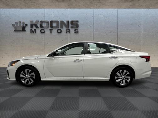 2024 Nissan Altima 2.5 S