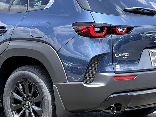 2025 Mazda CX-50 Hybrid Premium Package