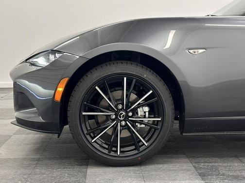 2025 Mazda MX-5 Miata RF Grand Touring