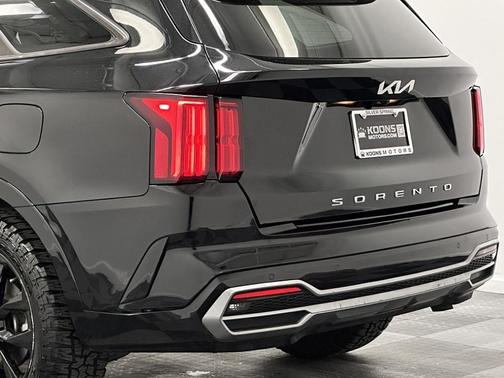 2022 Kia Sorento SX