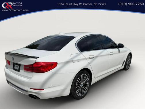 Alpine White 2019 BMW 540 xDrive