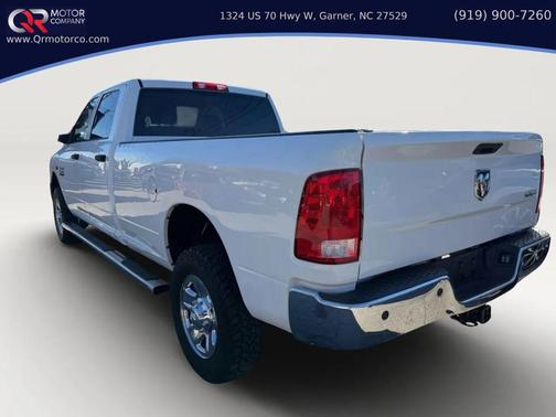2017 RAM 3500 Tradesman Crew Cab 4x4 8' Box
