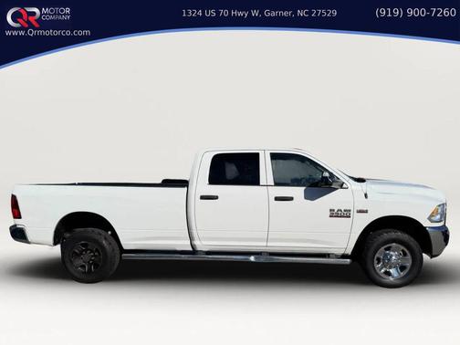 2017 RAM 3500 Tradesman Crew Cab 4x4 8' Box