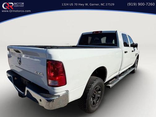 2017 RAM 3500 Tradesman Crew Cab 4x4 8' Box
