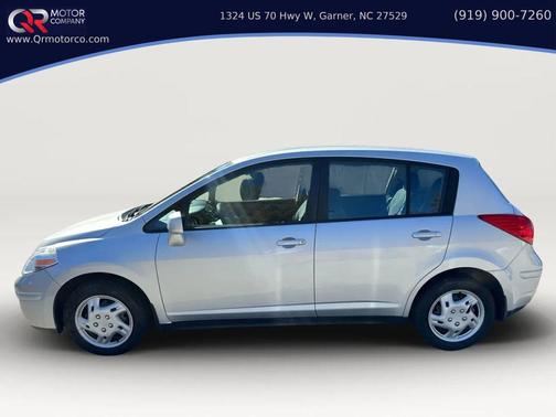 2011 Nissan Versa 1.8 S