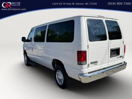 Oxford White 2013 Ford E350 Super Duty XLT