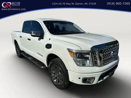 2017 Nissan Titan Platinum Reserve