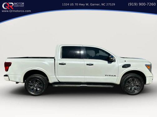 2017 Nissan Titan Platinum Reserve