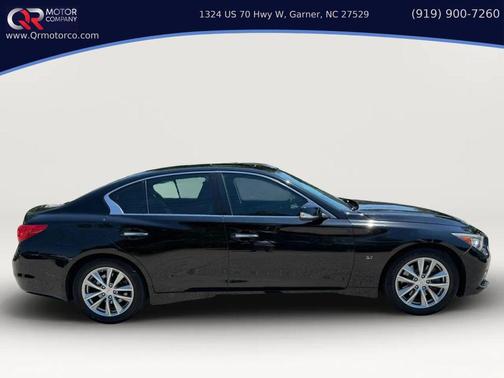 2015 INFINITI Q50 Premium