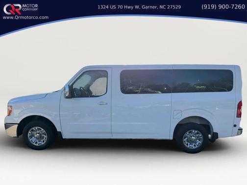 2016 Nissan NV Passenger NV3500 HD SL V8