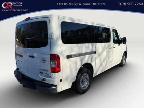 2016 Nissan NV Passenger NV3500 HD SL V8