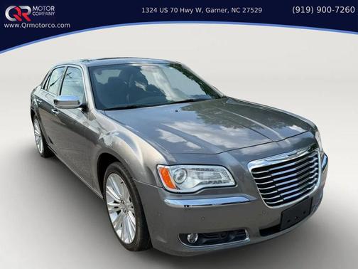 2011 Chrysler 300C Base