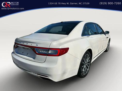 2017 Lincoln Continental Select