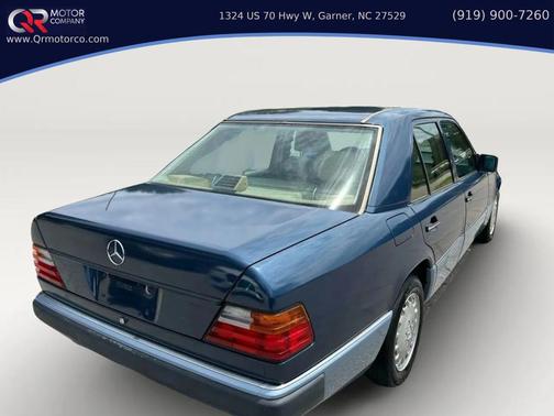 1993 Mercedes-Benz E-Class 3.2