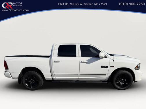 2017 RAM 1500 Night Crew Cab 4x4 5'7' Box