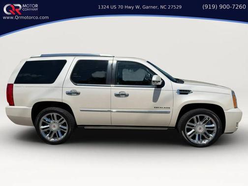 White Diamond Tricoat 2013 Cadillac Escalade Platinum Edition