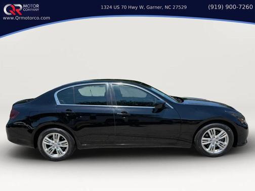 Black Obsidian 2015 INFINITI Q40 Base
