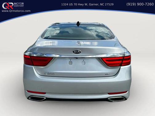 2016 Kia K900 Luxury 5.0L