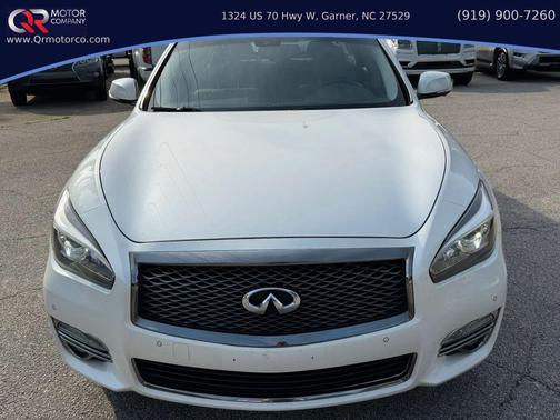 2016 INFINITI Q70 3.7X