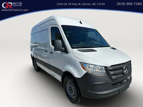 2019 Mercedes-Benz Sprinter 2500 Standard Roof