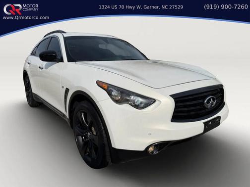 2015 INFINITI QX70 Base