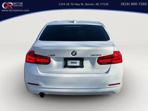 2018 BMW 320 i