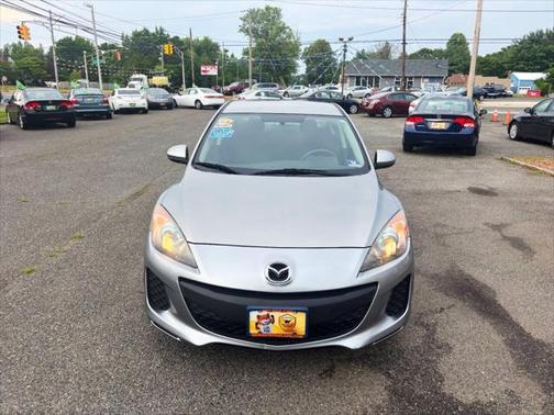 2013 Mazda Mazda3 i Sport