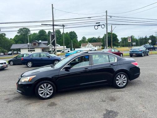 Black 2011 Honda Accord SE